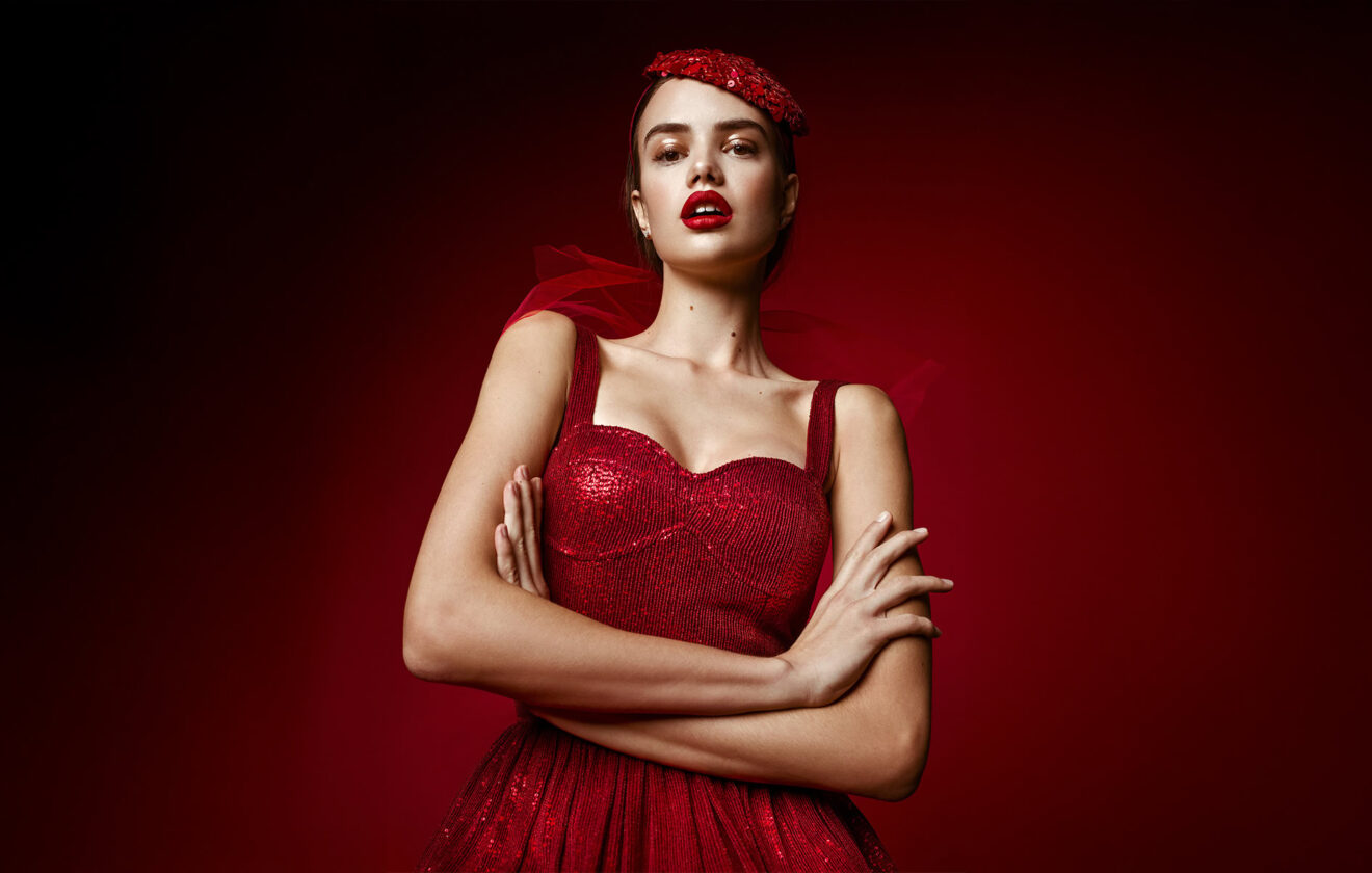 Red Dresses: Impact on Fashion and Cultural Trends Today 1