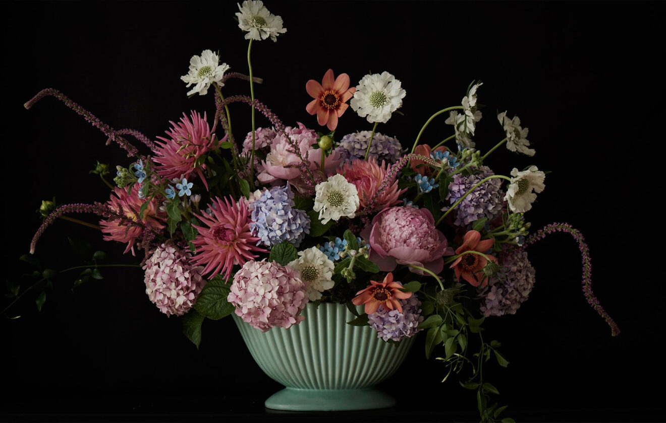 Elegant Floral Arrangement Showcasing Seasonal Blooms 1