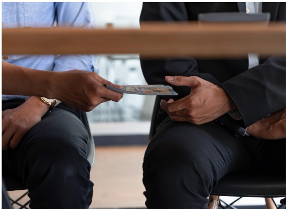 AUTORÍA Y PARTICIPACIÓN EN LOS DELITOS COMUNES 1